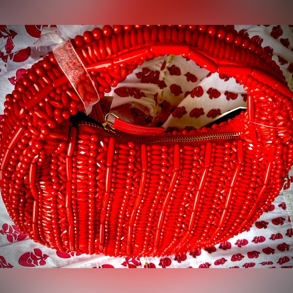 🍓🍒♥️Viral Red Beaded Stunning Women's Bag - Picture 4 of 6